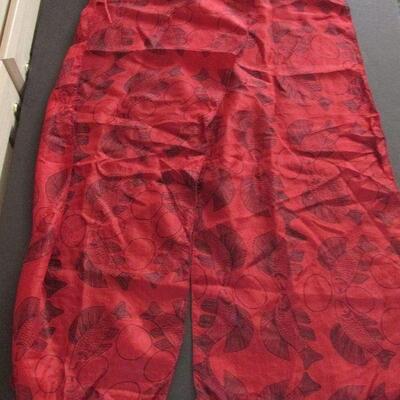 Lot 323- Red and Black Fish Scarf 