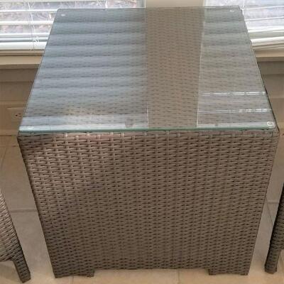 Lot #61  Indoor/Outdoor Chairs/table Set