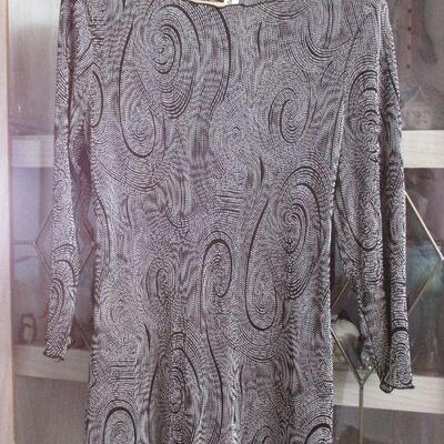 Lot 326- Connected Blouse