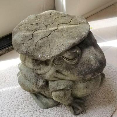 Lot #65  Heavy Vintage Concrete Frog