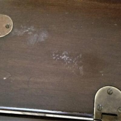 Lot #71 Traditional Butler's Table