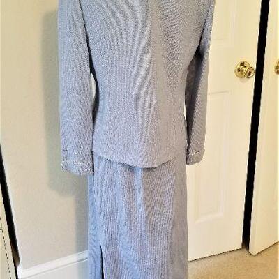Lot #75  St. John Knit Formalwear - size 6