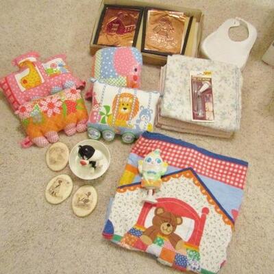 LOT 153  THINGS FOR BABY