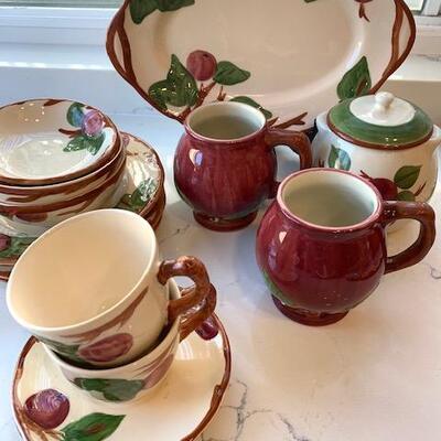 LOT 71 Collection of 16pcs Franciscan Apple Dishes