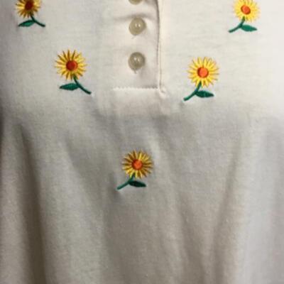 vintage light yellow Henley style t-shirt with embroidered sunflowers by Separate Issues, size L large