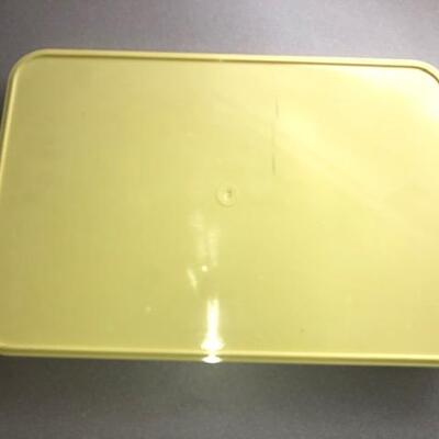 LOT 75 Set of 4 Plastic Serving Trays Ingrid Ltd