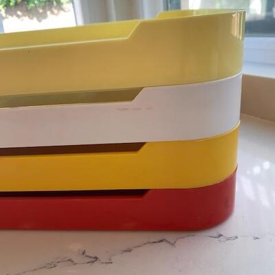 LOT 75 Set of 4 Plastic Serving Trays Ingrid Ltd