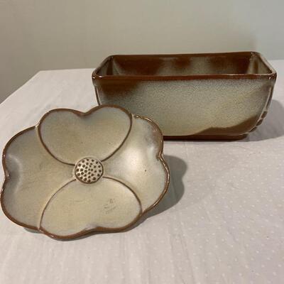 LOT 82 Frankoma Pottery 2 Pieces White Glaze