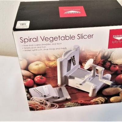 Lot #109  Paderno Spiral Vegetable Slicer - never been used