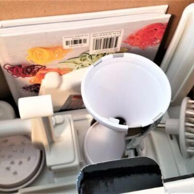 Lot #109  Paderno Spiral Vegetable Slicer - never been used