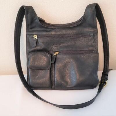 Lot #112  Black Leather JPourse purse