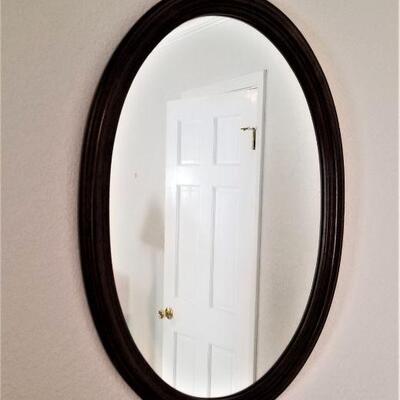 Lot #118  Ethan Allen Dresser with Oval Wall mirror