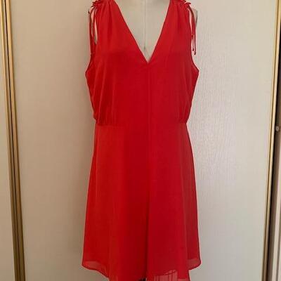 LOT 95 VINCE CAMUTO SLEEVELESS RED DRESS SIZE14