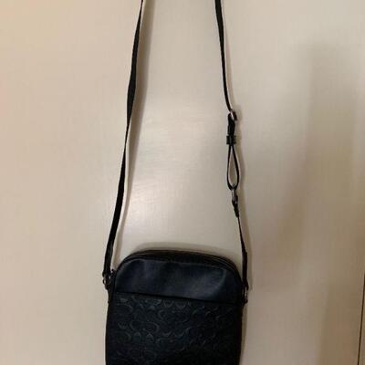 LOT 118  COACH MEN'S HOUSTON FLIGHT BAG No.E1944-F73338 