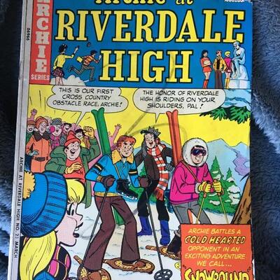 Vintage Comic Book Lot of 10 with ARCHIE Comics
