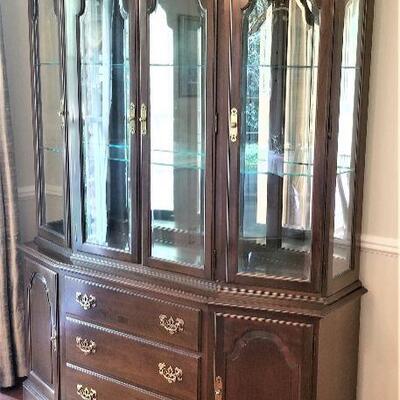 Lot #132  Ethan Allen China Cabinet