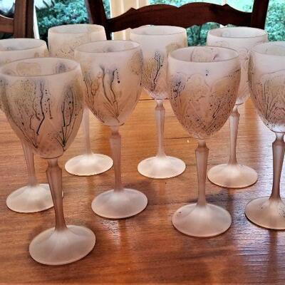 Lot #145  Lot of 8 Israeli Hebron Reuven Art Glass Goblets