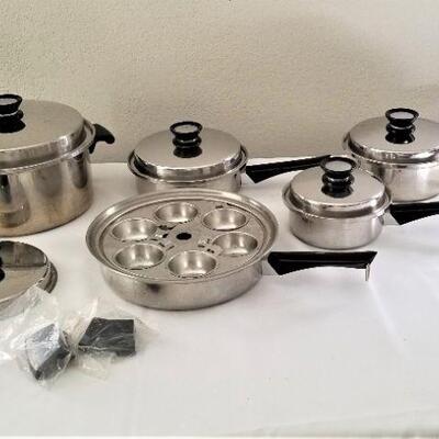 Lot #162  AMWAY Cookware Set - 11 pieces