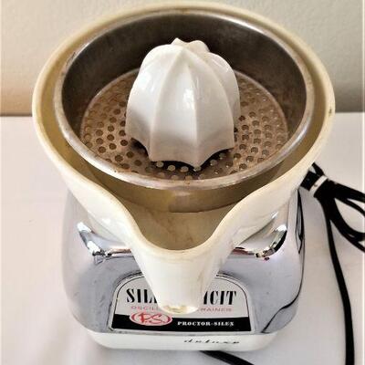 Lot #179  Vintage Proctor Silex Juicer - works