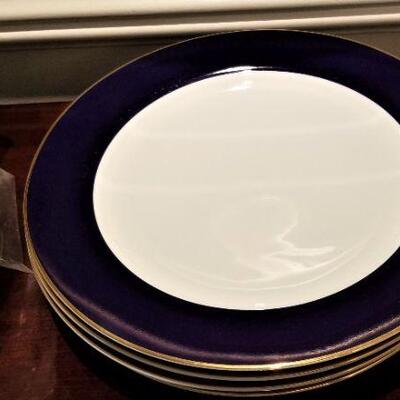 Lot #180  Set of 13 Cobalt/White ZRIKE porcelain Chargers
