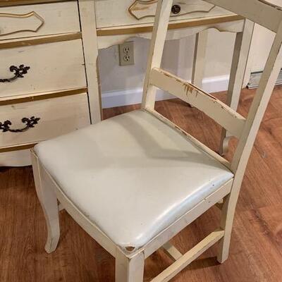 LOT 158 White Wooden Student Desk w/Chair Traditional Style