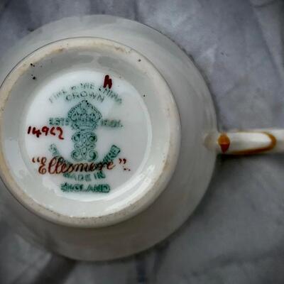 CROWN STAFFORDSHIRE ELLESMERE BROWN SCROLLS & GRIFFINS ON TURQUOISE TEACUP