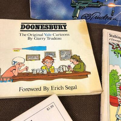 #35 Another pile of Doonesbury books - MIXED LOT 