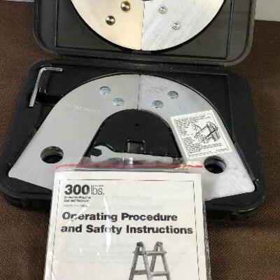 #92 Warner Ladder Supports