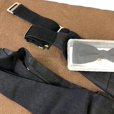 #94 2 bow ties and 2 cummerbunds VINTAGE 
