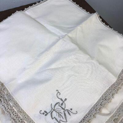 #100 Irish Linen Napkins MAPLE Leaf with Crochet Edge 