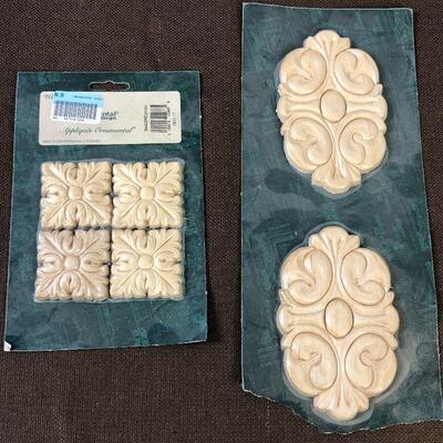 #102 Ornamental Wood Appliques 