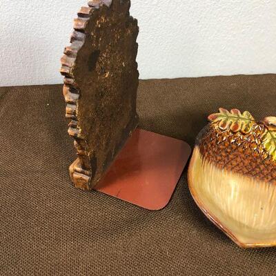 #110 Acorn Dish and lonely Bookend 