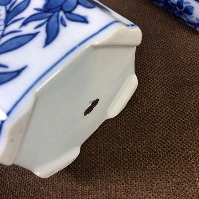 #117 4 Blue Transfers ware Sugars Bows and canisters 