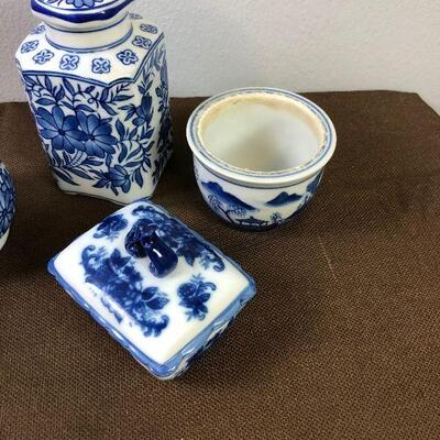 #117 4 Blue Transfers ware Sugars Bows and canisters 