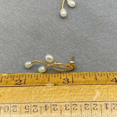14k Freshwater Pearl Dangle Earrings
