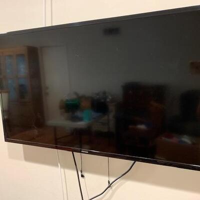 LOT 216 Samsung 41" Wall Mounted TV w/Stand and Remote