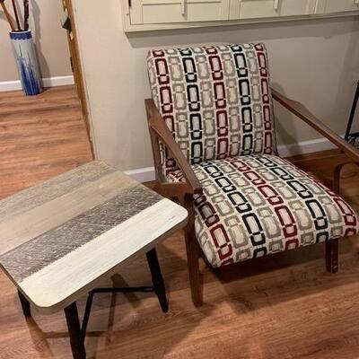 LOT 218 Retro Modern Chair and Side Table MCM Contemporary