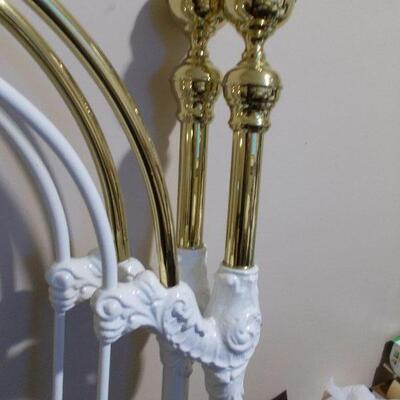 Pair of Elliott's Design "Virginian 71" Twin Brass and Iron Headboards