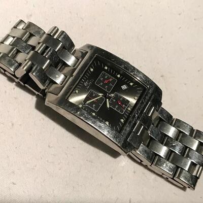 lacoste square watch