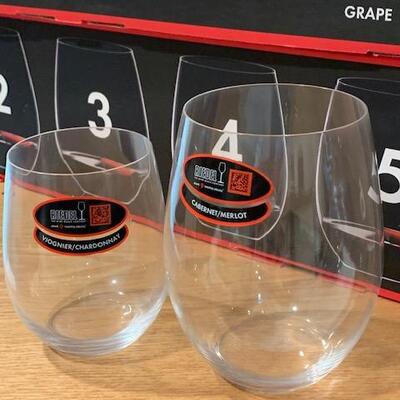 LOT 225 Riedel Wine Glasses, New In Box