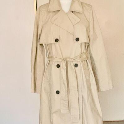 LOT 250  MADEWELL LADIES TRENCH COAT SIZE L