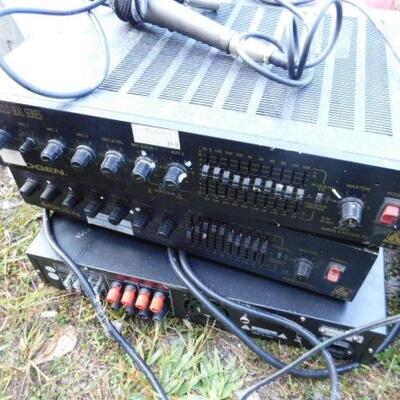 Bogen Receiver and Realistic Amplifier Set with Microphones (A)