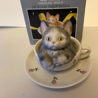 Cat in a cup musical