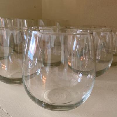 Stemless modern wine glasses 