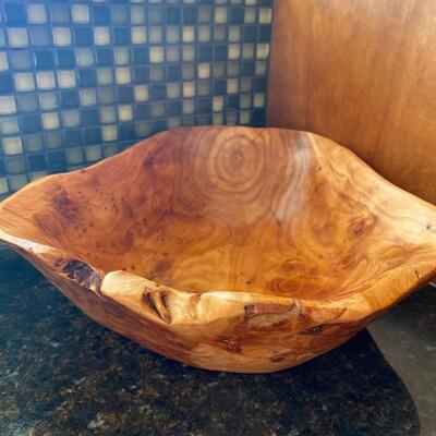 Polished wood bowl 