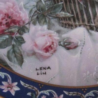 Lot 8- Lena Liu Decorative Plate