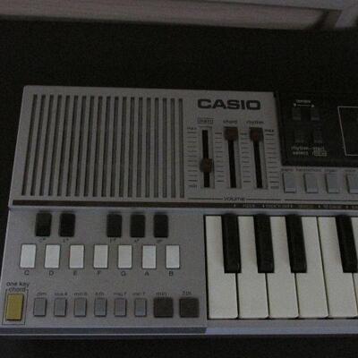 Lot 28- Casio PT-50 Electric Keyboard