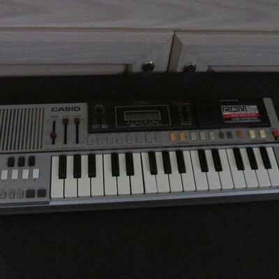 Lot 28- Casio PT-50 Electric Keyboard