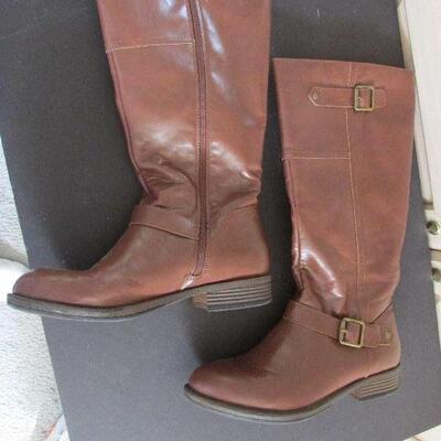 Lot 39- Kenneth Cole Reaction Boots