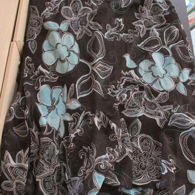 Lot 45- East 5th Floral Skirt